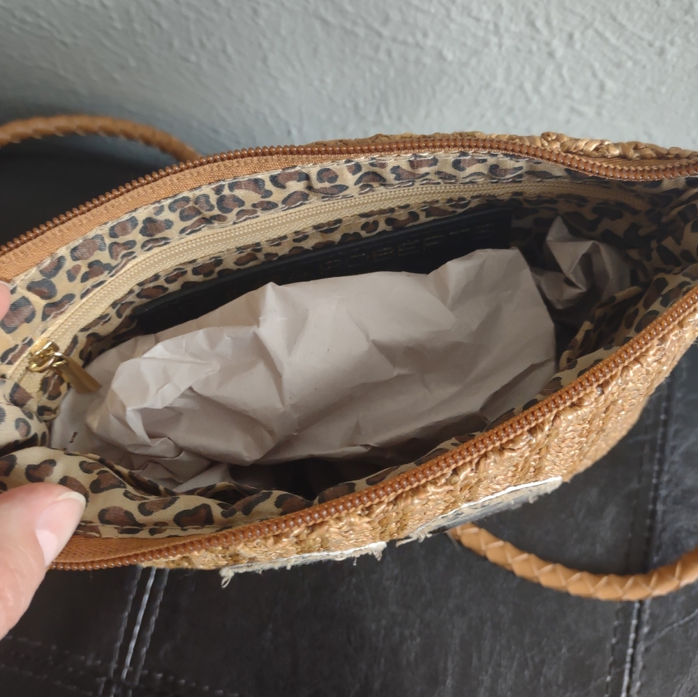 Sondra Roberts Squared Woven Straw Rafia Flip Flop Crossbody Bag - Picture 9 of 14